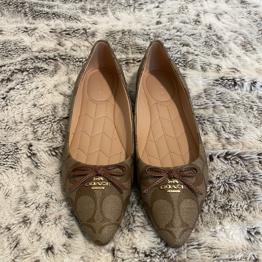 Coach Flats